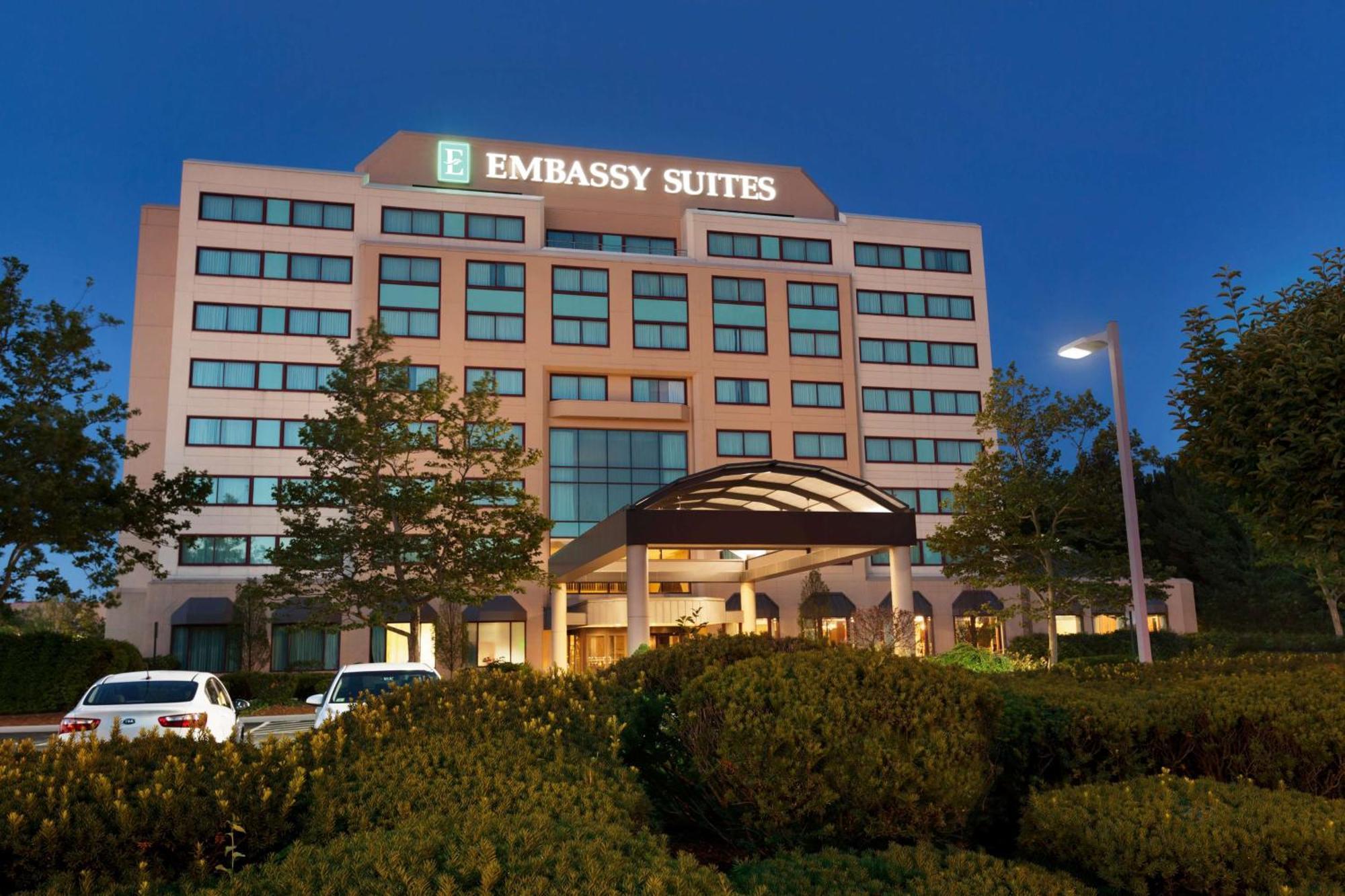 Embassy Suites By Hilton Boston Waltham Ngoại thất bức ảnh